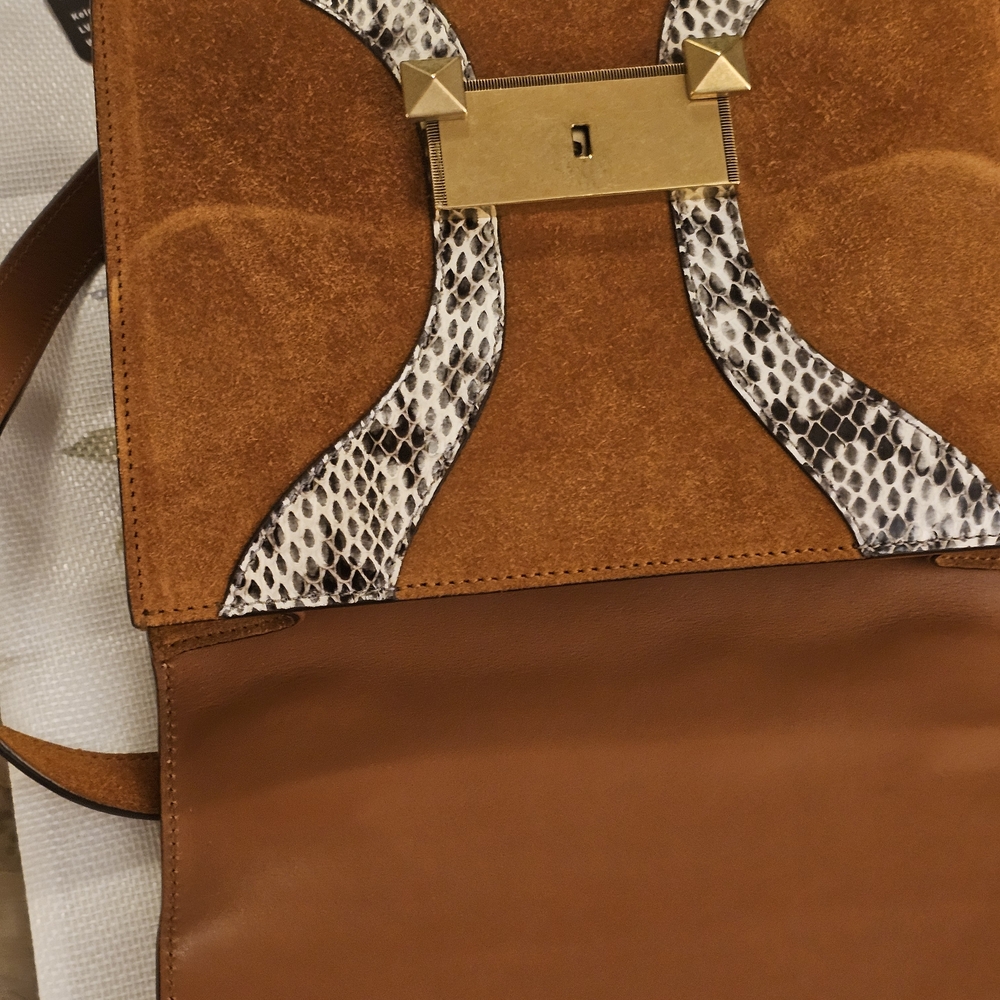 Gucci Brown Suede Shoulder Bag - Picture 11 of 16